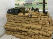 Trio é preso em Itajaí com 200 quilos de maconha em casa