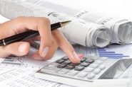 Mercado prev inflao no centro da meta em 2017
