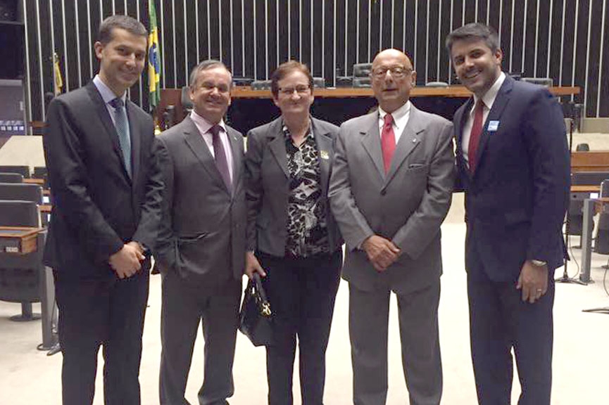 Wan-Dall garante R$1 milhão para pavimentações e saúde de Gaspar