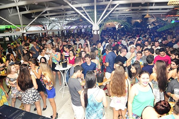 Hora de garantir o ingresso para o Baile do Hawaii Cruzeiro do Vale