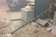 Quadrilha explode cofre de banco, faz refns e metralha delegacia no RN
