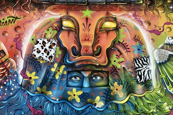 Balne�rio Cambori� mapeia grafites para an�lise de 'vandalismo ou arte'