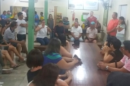 Moradores estão revoltados com paralisação das obras nas ruas Pedro Schmitt Jr e Artur Poffo