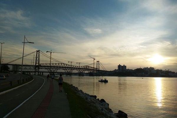 Florian�polis e Rio do Sul est�o entre melhores cidades para idosos viverem