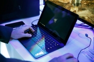 Aps EUA, Londres tambm probe notebooks e tablets em voos