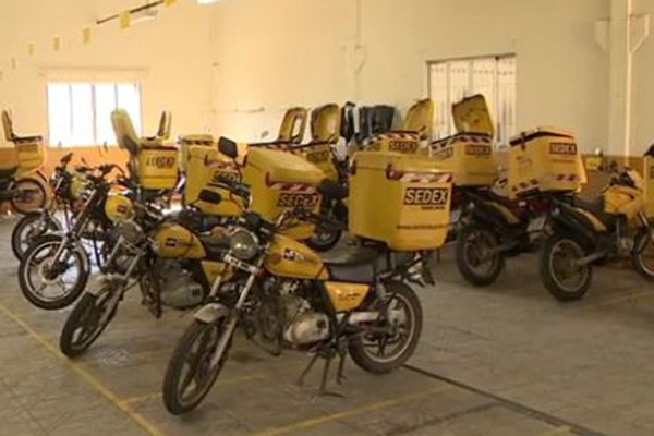 Correios confirmam atraso em entregas em 10 cidades de SC