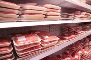 Produtos de interditadas na 'Carne Fraca' come�am a ser recolhidos