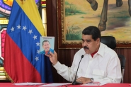Oposio denuncia 'ditadura' aps Supremo da Venezuela assumir papel do Congresso