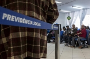 Relator anuncia que far mudanas em cinco pontos da reforma da Previdncia 