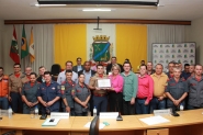 Sessão da Câmara de Vereadores de Gaspar é marcada por entrega de moções