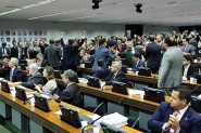 CCJ aprova novo relatrio sobre fim do foro privilegiado de polticos e autoridades