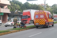 Homem é atropelado na Avenida das Comunidades, no Centro de Gaspar