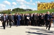 OAB entrega  Cmara pedido de impeachment de Temer