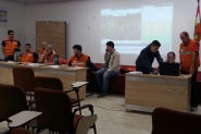 Defesa Civil de Gaspar monta central de atendimento e ativa abrigo preventivamente