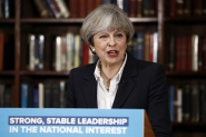 Theresa May diz que 'todos os trs terroristas' foram identificados
