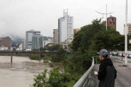 Em Blumenau, rio deve atingir 8,45 metros na madrugada de ter�a