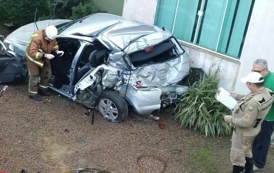 Sa�da de pista deixa homem ferido em Ilhota