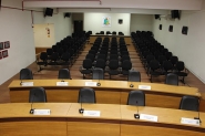 Plen�rio da C�mara de Gaspar faz os primeiros ajustes para garantir acessibilidade