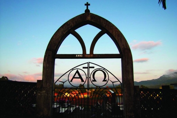 Funda��o Catarinense de Cultura lan�a guia sobre patrim�nio cultural funer�rio em SC