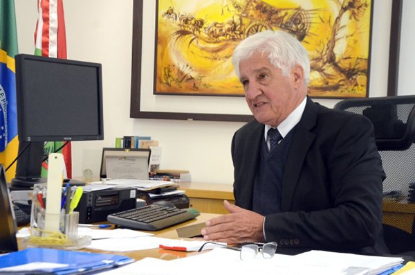 Governo do Estado extingue Codesc, Cohab e Bescor