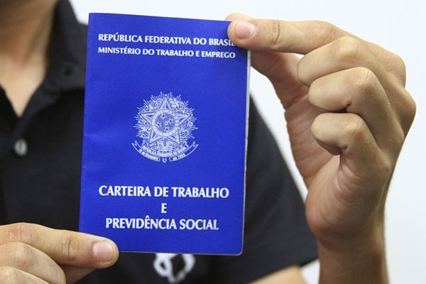Sine divulga 14 novas oportunidades de emprego em Gaspar
