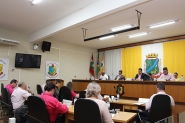 Câmara aprova redução do número de moções