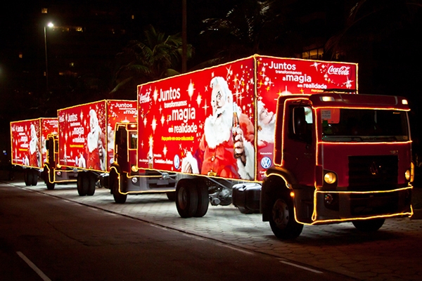 Caravana de Natal da Coca-Cola passa por Gaspar nesta quarta-feira