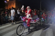 Passeio cicl�stico marca chegada do Papai Noel em Gaspar 