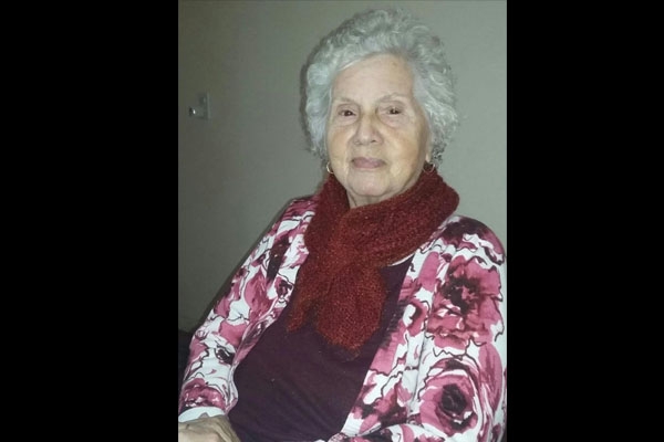 Fam�lia convida para Missa de S�timo Dia 