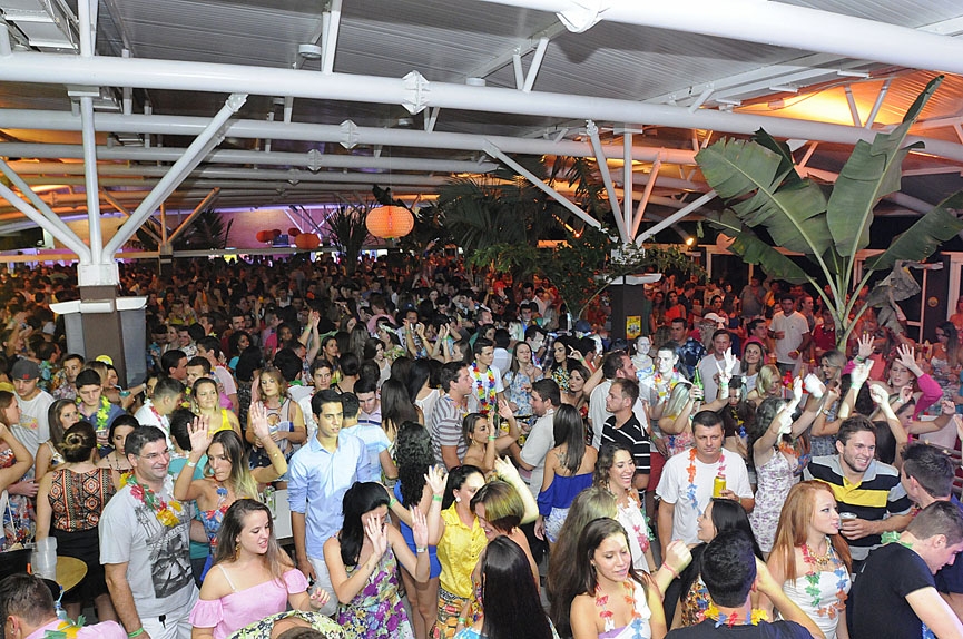 Dia 7 de abril tem Baile do Hawaii Cruzeiro do Vale na Bunge