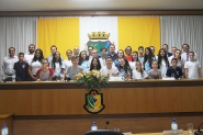 Vereadores Mirins tomam posse na C�mara de Gaspar 