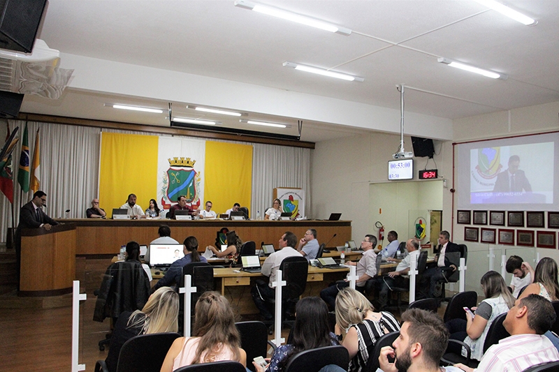 Os maiores salários da Câmara de Vereadores de Gaspar