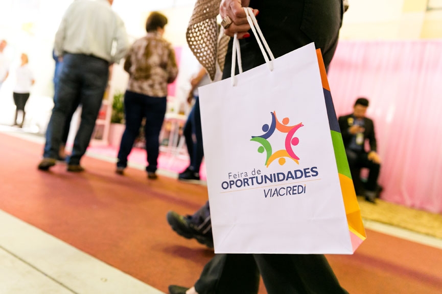 Viacredi fecha 2017 com mais de 430 mil cooperados e R$ 4,3 bilhões em operações de crédito