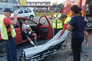 Carro e moto se envolvem em batida no bairro Margem Esquerda 