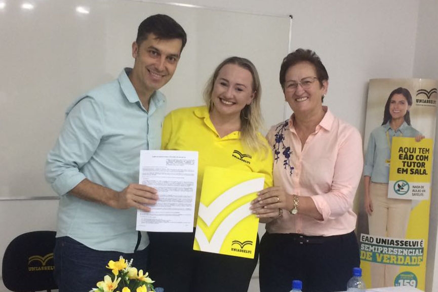 Prefeitura de Gaspar e Uniasselvi firmam convênio para servidores públicos