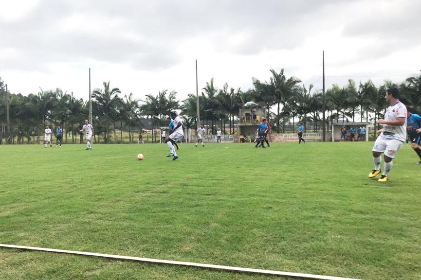 Goleadas marcam abertura do Campeonato de Patotas 