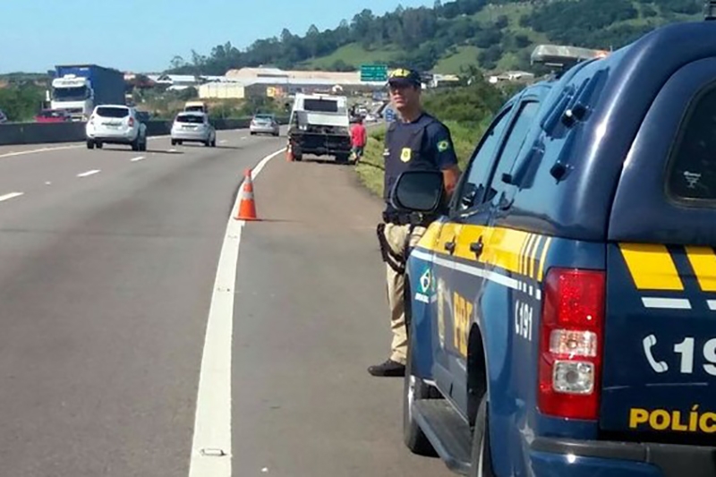 Rodovias federais de SC têm queda de 17% no número de acidentes durante feriado de Páscoa, diz PRF
