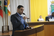 Cmara de Vereadores quer criar novo cargo com salrio de R$8,8 mil