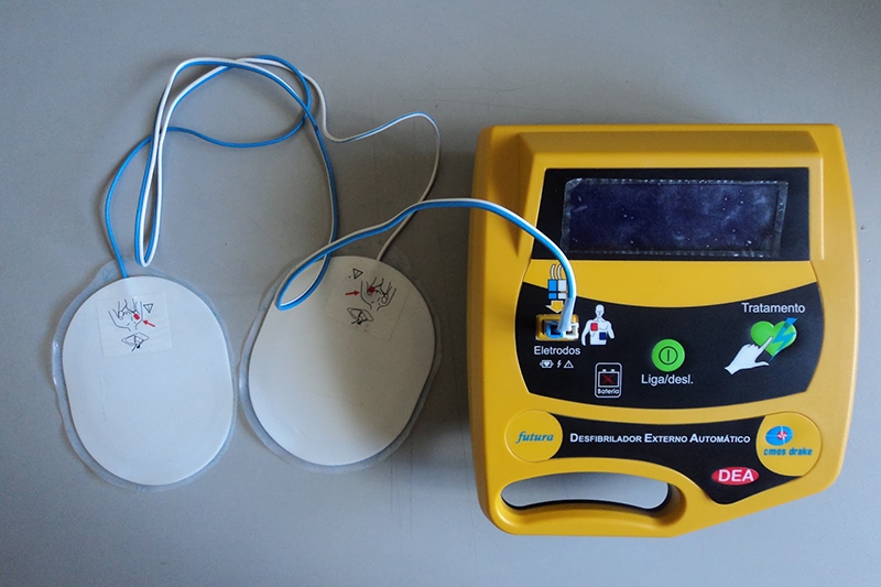 Unidades de sa�de de Gaspar recebem equipamento para paradas cardiorrespirat�rias 