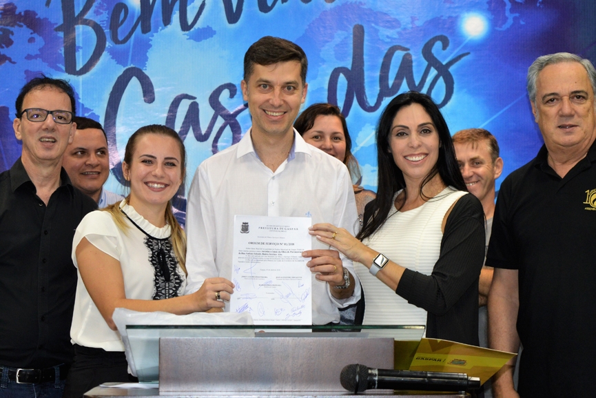 Deputados garantem R$700 mil para pavimenta��o de rua do bairro Belchior, em Gaspar