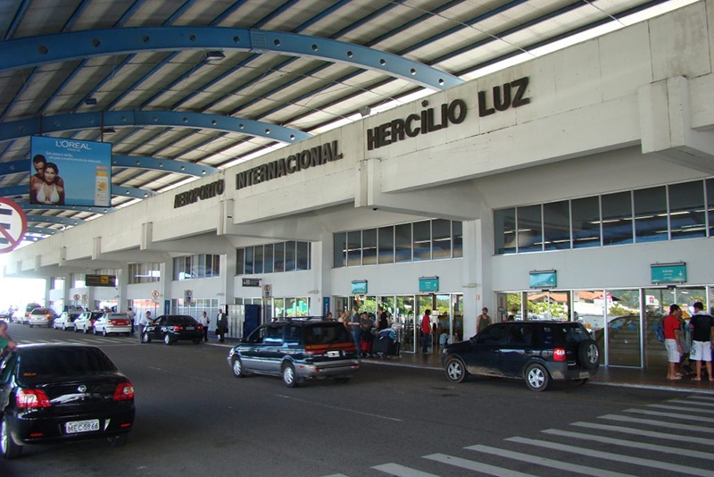 Aeroporto de Florianópolis recebe piores notas em avaliações com passageiros