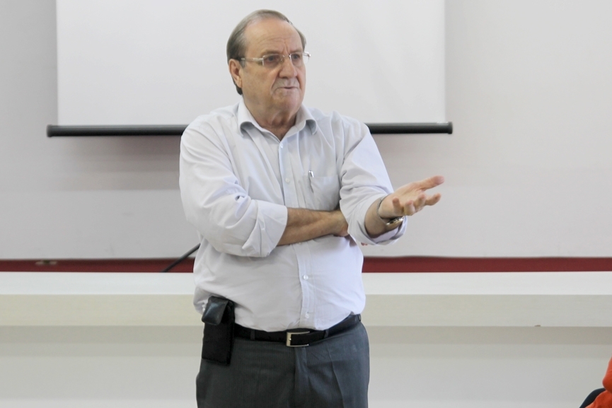 Administrador do Hospital de Gaspar pede afastamento do cargo