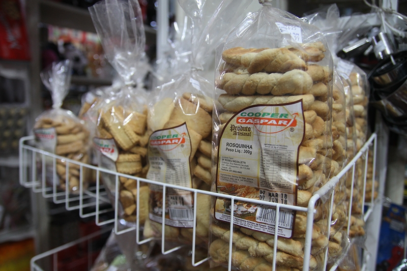 Geleias e doces com a marca gasparense