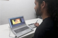 Catarinense cria desenho animado para ensinar língua brasileira de sinais