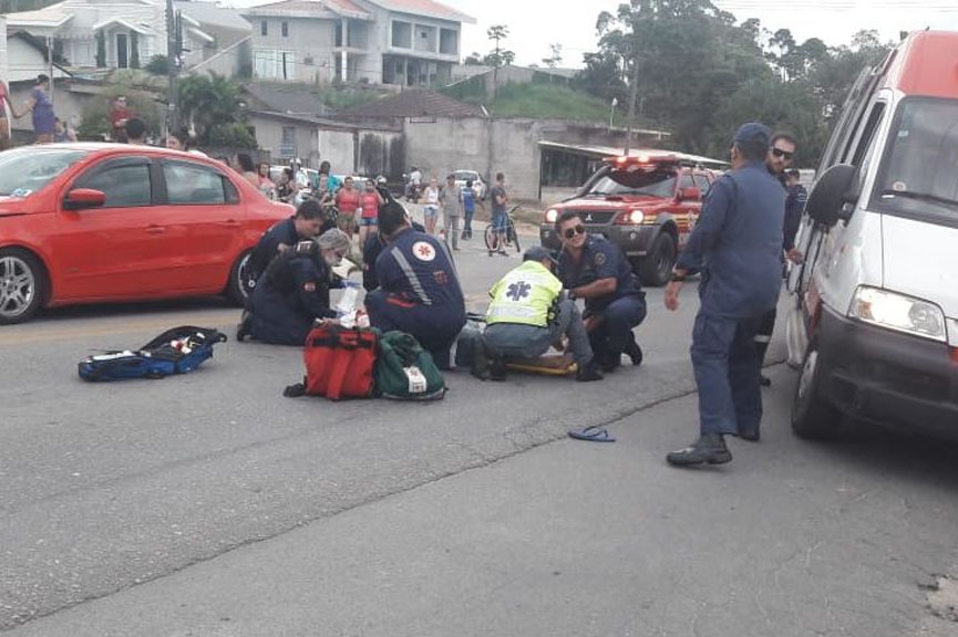 Acidente deixa mulher gravemente ferida no bairro Bateias, em Gaspar