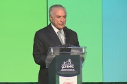 Michel Temer anuncia crédito de R$44 milhões para cidades de SC
