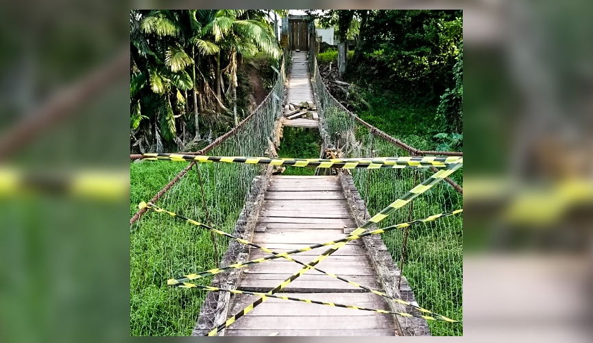 Medida dr�stica impede  passagem pela pinguela da Rua Ponte Serrada em Gaspar 