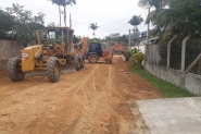 Programa Gest�o Compartilhada inicia pavimenta��o da rua Francisco Eberhardt, em Gaspar 