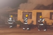 Associa��o de Moradores promove rifa para ajudar fam�lia que perdeu tudo em inc�ndio em Gaspar 