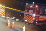 Colis�o frontal entre dois ve�culos resulta em danos materiais na BR-470, em Gaspar